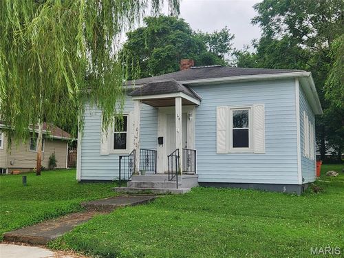 728 W Saint Louis Ave, Vandalia, IL, 62471-2729 | Card Image