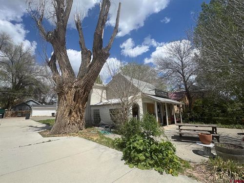 246 E Bridge St, Hotchkiss, CO, 81419-5061 | Card Image