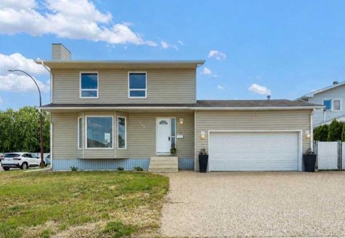265 Sprague Way Se, Medicine Hat, AB, T1B3L9 | Card Image
