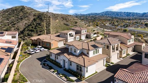 20506 Galloway Dr, Saugus, CA, 91350-5786 | Card Image