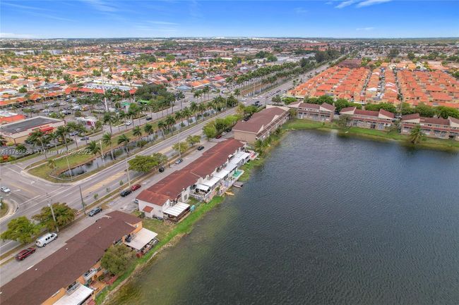 5863 - 5863 W 28 Th Ave, Condo with 2 bedrooms, 2 bathrooms and null parking in Hialeah FL | Image 29