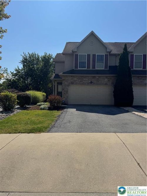 220 S Kathryn St, EASTON, PA, 18045-2667 | Card Image