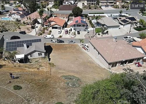 22649 Buttercup Pl, Canyon Lake, CA, 92587-7818 | Card Image