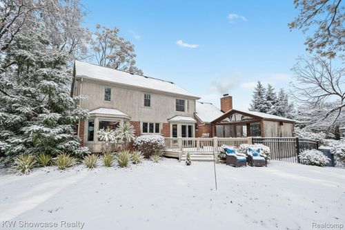 351 Heritage Dr, Milford, MI, 48381-2829 | Card Image