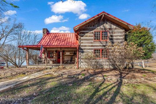 450 Emory River Rd, Harriman, TN, 37748-5003 | Card Image