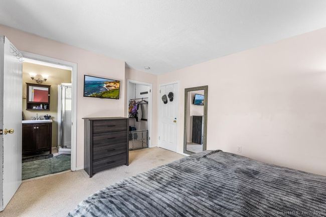 92 Horse Pond Rd, House other with 3 bedrooms, 3 bathrooms and null parking in Salem CT | Image 24