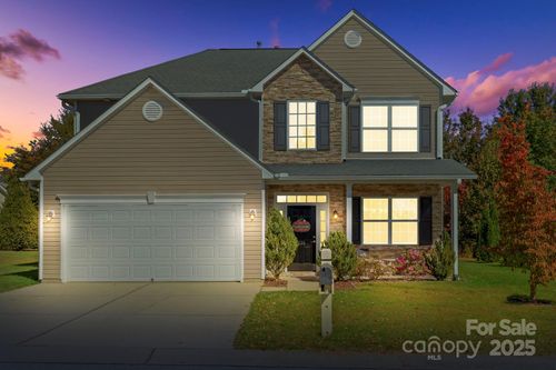 258 Lumber River Rd, Fletcher, NC, 28732-7920 | Card Image