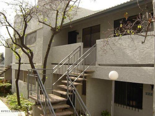 221-3301 E Earll Dr, Phoenix, AZ, 85018-8401 | Card Image