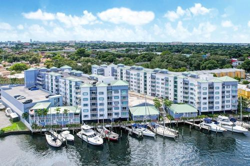 1-2415 Nw 16th Street Rd, Miami, FL, 33125-1390 | Card Image