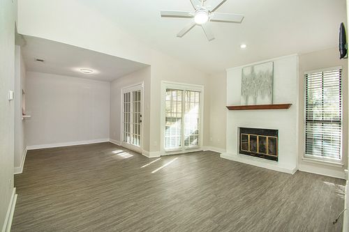 unit-204-1104 Riverchase Ln, Arlington, TX, 76011-2842 | Card Image