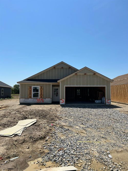 3591 E Hollandale St, Derby, KS, 67037-7820 | Card Image
