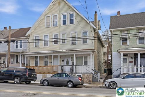 234 E Patterson St, Lansford, PA, 18232-1504 | Card Image