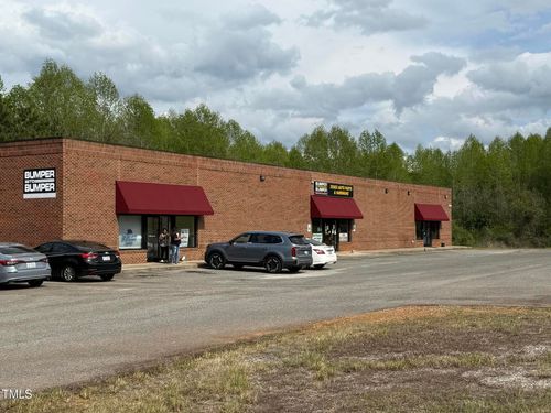 38437 Nc Highway 561, Hollister, NC, 27844-9668 | Card Image