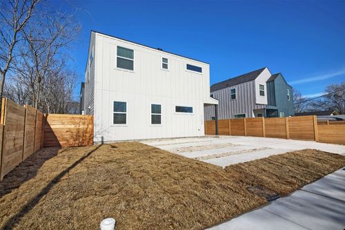 1-1106 Begonia Ter, Austin, TX, 78741-3403 | Card Image