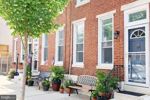 2508 Tulip St, PHILADELPHIA, PA, 19125-2221 | Card Image