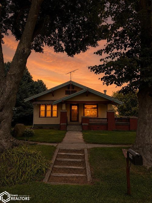 114 North St, Bayard, IA, 50029-1002 | Card Image