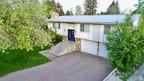 130 Cascade Quey St, Soda Springs, ID, 83276-1237 | Card Image