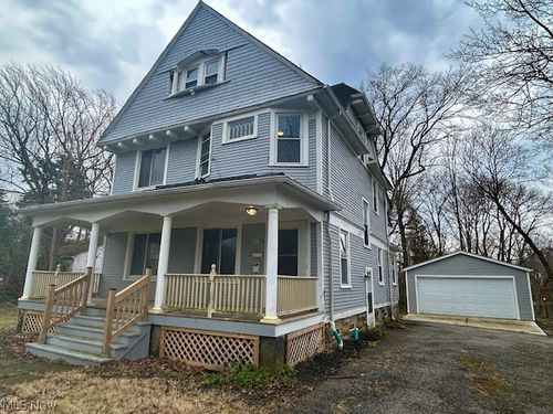 18112 Chagrin Blvd, Shaker Heights, OH, 44122-4844 | Card Image