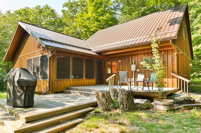 1091 Lindey Lane, House other with 3 bedrooms, 1 bathrooms and 8 parking in North Frontenac ON | Image 24