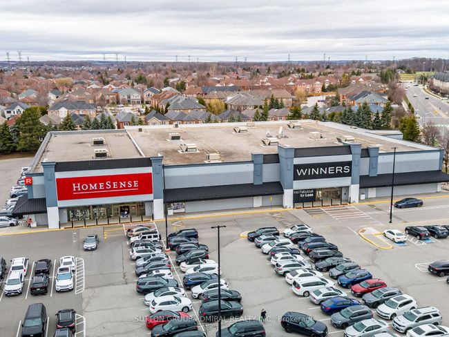 106 Disera Dr, Condo with 3 bedrooms, 3 bathrooms and 2 parking in Vaughan ON | Image 38