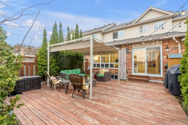 808 Mckay Cres, House attached with 3 bedrooms, 3 bathrooms and 2 parking in Milton ON | Image 46