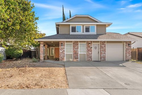 7804 Auburn Woods Dr, Citrus Heights, CA, 95610-0672 | Card Image
