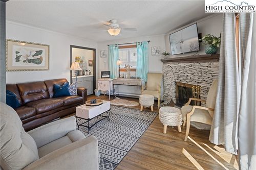 unit-2101-301 Pinnacle Inn Rd, Beech Mountain, NC, 28604-7479 | Card Image