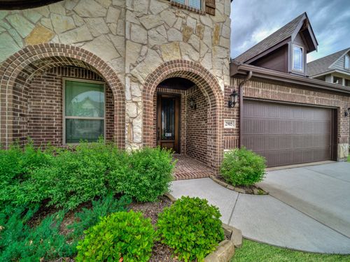 2905 Parkwood Cir, Argyle, TX, 76226-3604 | Card Image