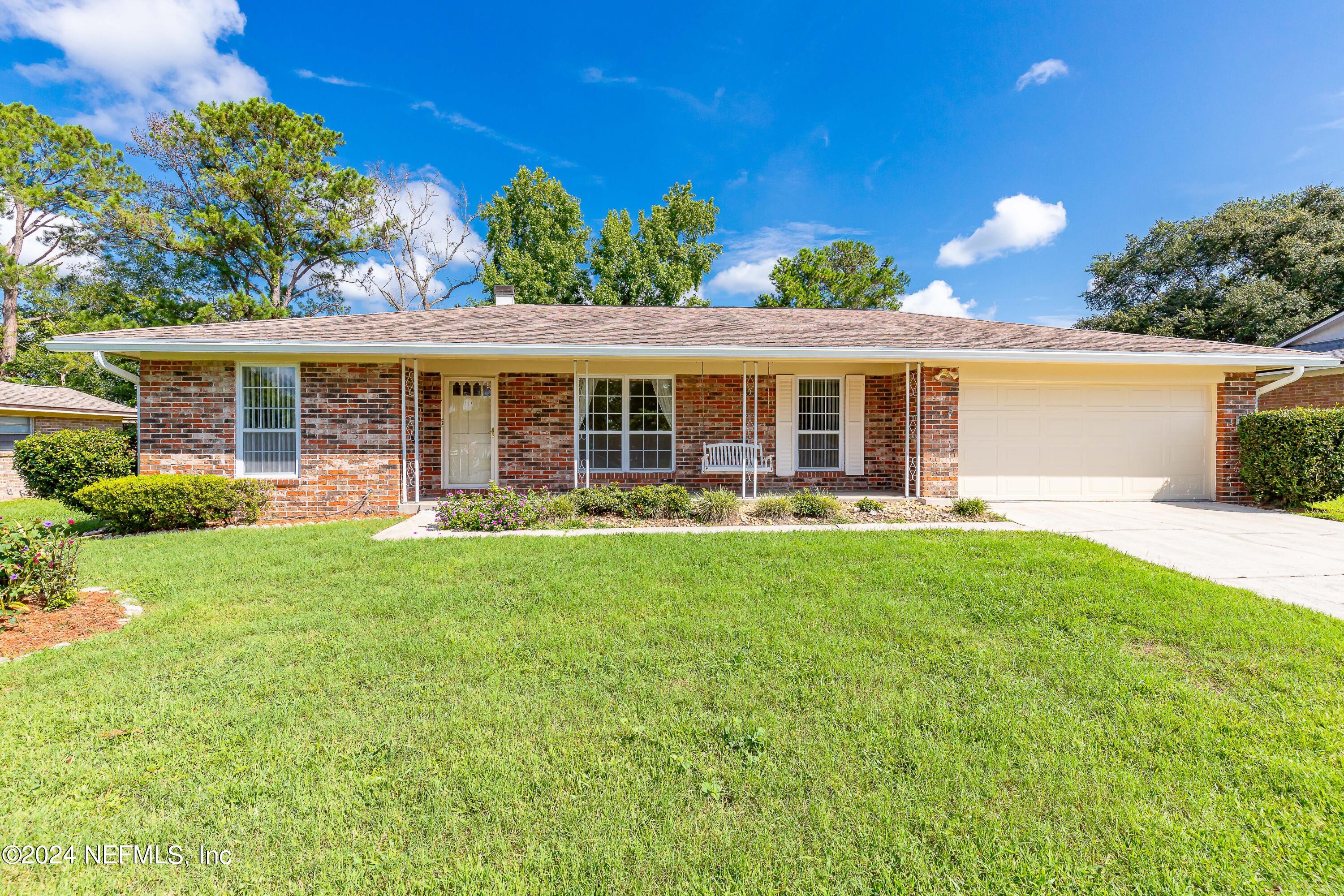 Debbie Ln, Orange Park, FL 32073