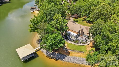 1031 Woodlake Ln, Tega Cay, SC, 29708-8559 | Card Image