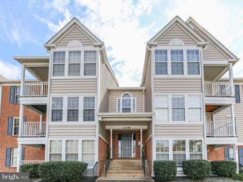apt-203-12309 Ashmont Ct, WOODBRIDGE, VA, 22192-7076 | Card Image