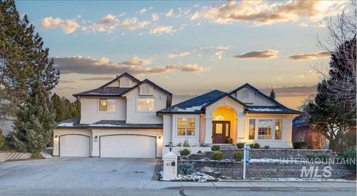 817 E Highland View Dr, Boise, ID, 83702-1928 | Card Image