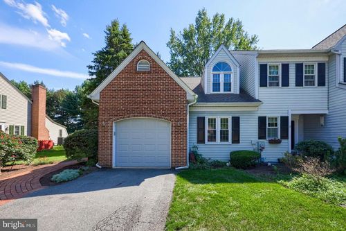 3210 Glengreen Dr, LANCASTER, PA, 17601-1335 | Card Image