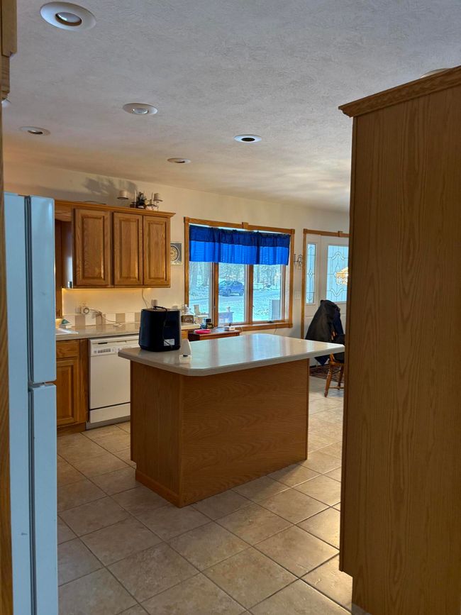 8632 W Blanchard Rd, House other with 7 bedrooms, 3 bathrooms and null parking in Blanchard MI | Image 33
