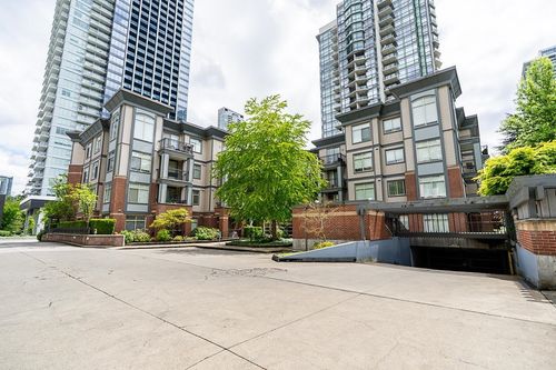 205-10455 University Dr, Surrey, BC, V3T0A5 | Card Image