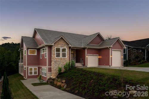 49 Al Dorf Dr, Weaverville, NC, 28787-8801 | Card Image