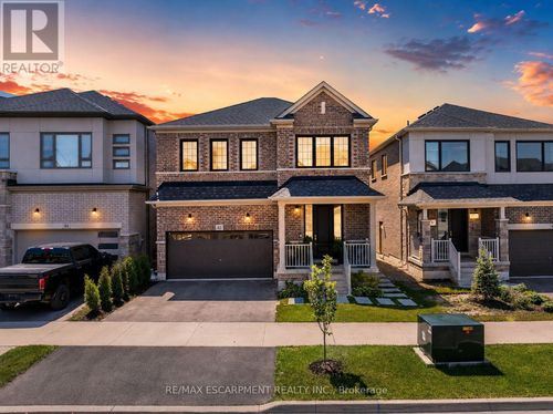 42 Shepherd Dr, Barrie, ON, L9J0P3 | Card Image