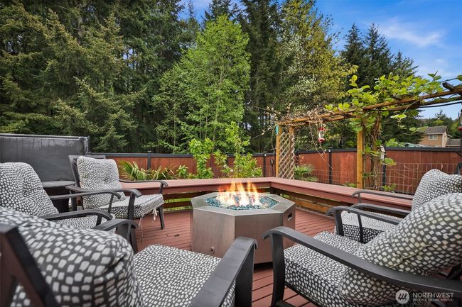 20723 197 Th Ave E, House other with 4 bedrooms, 3 bathrooms and 2 parking in Orting WA | Image 32