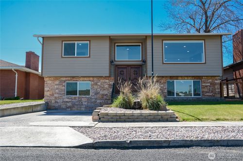 710 E 2nd Ave, Odessa, WA, 99159-9801 | Card Image