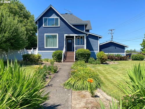 952 Main St E, Monmouth, OR, 97361-1834 | Card Image
