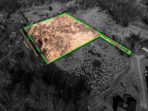 V/L Commerce, Hartland Township, MI, 48114 | Card Image