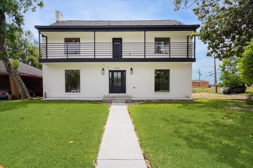 3202 Parkwood Dr, Houston, TX, 77021-1137 | Card Image