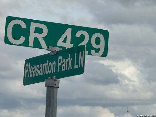 000 Pleasanton Park Rd, Pleasanton, TX, 78064 | Card Image