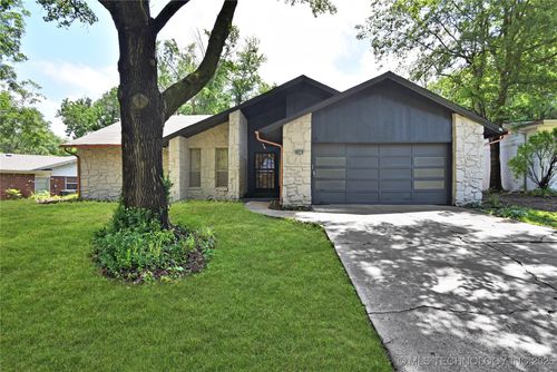 6914 E 73rd St, Tulsa, OK, 74133-2733 | Card Image