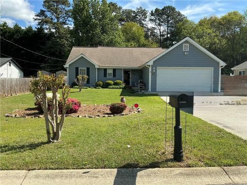 1109 Granite Ln, Loganville, GA, 30052-2633 | Card Image