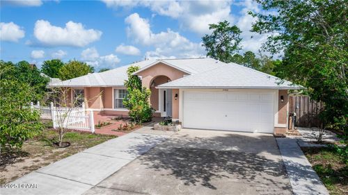 2466 Candlewick St, DELTONA, FL, 32738-4012 | Card Image