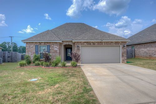 220 Berkshire Pl, Haughton, LA, 71037-8951 | Card Image