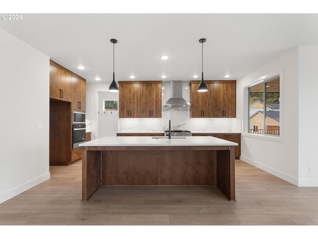 853 Glade Avenue, House other with 5 bedrooms, 4 bathrooms and 2 parking in ForestGrove OR | Image 15