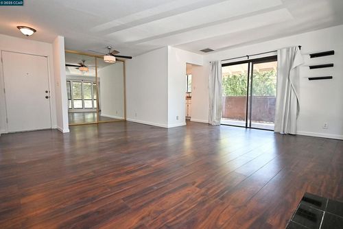 apt-26-2410 Sunny Ln, Antioch, CA, 94509-3146 | Card Image