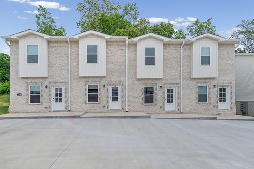 2-a-d-1035 Sinclair Dr, Clarksville, TN, 37042-7447 | Card Image
